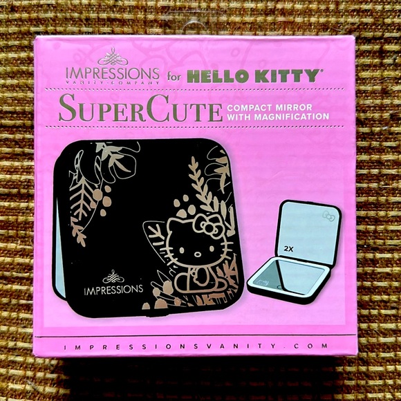 IMPRESSIONS x HELLO KITTY Compact Mirror - Picture 1 of 2